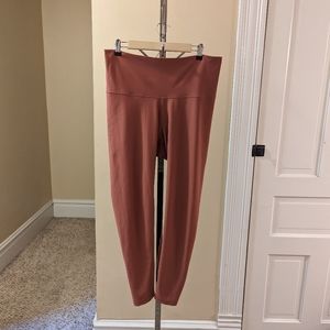 Old Navy Women's Leggings in Rust